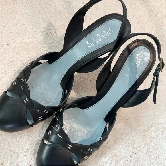 Trendy Black Leather Heels by Truex - Picture 7 of 7